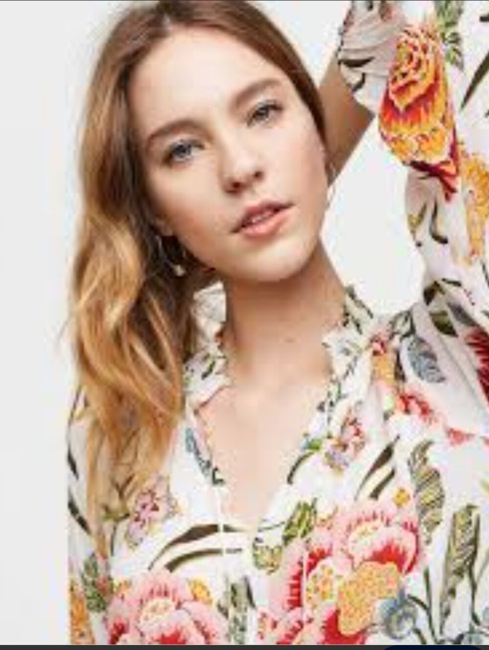 Ann Taylor Loft Poppy Floral Blouse Size S - Picture 2 of 11